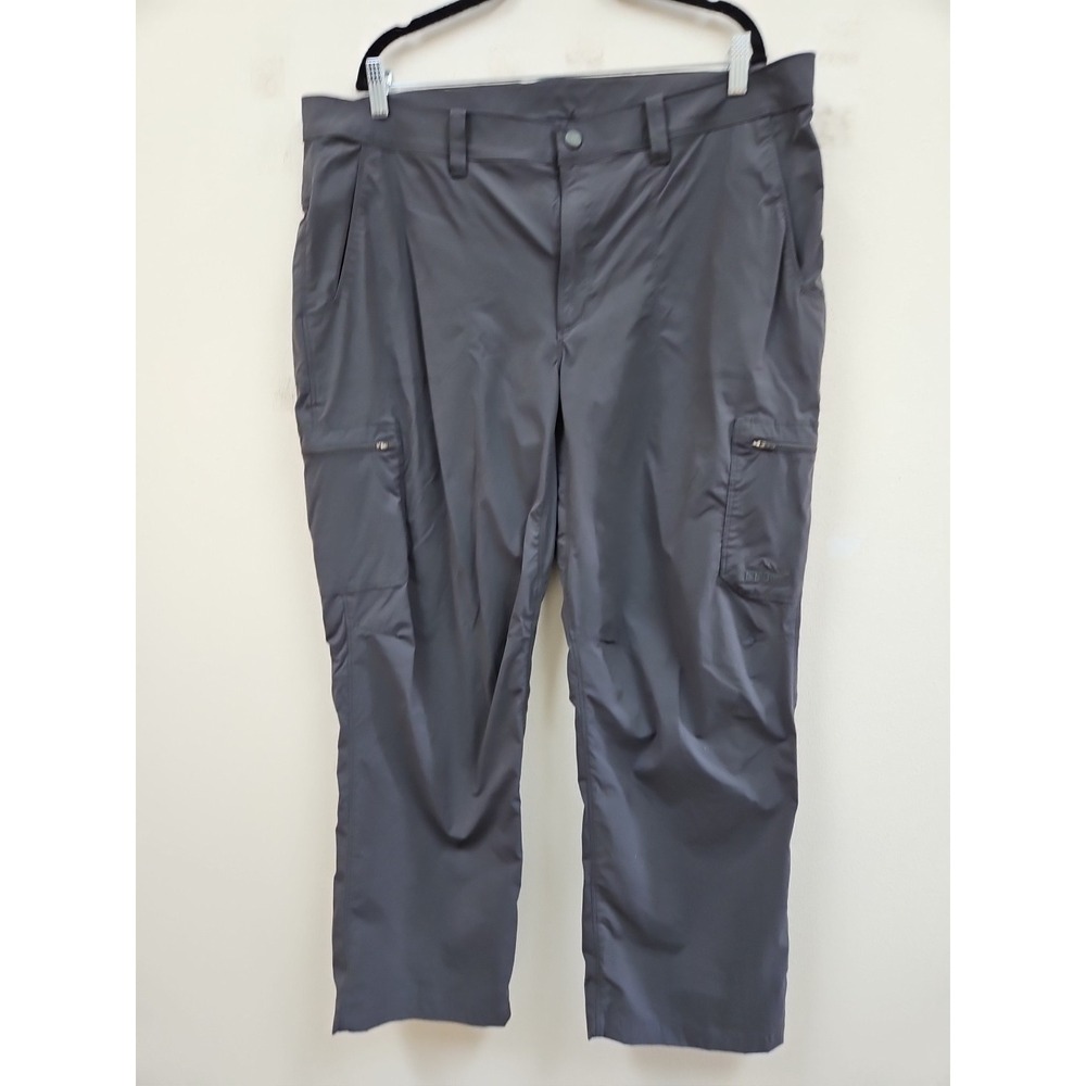 LL Bean Hiking Pants Men's   Cargo Nylon Spandex Pockets 40X30  Actual 40X29.5